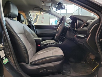 2017 Subaru Outback - Thumbnail