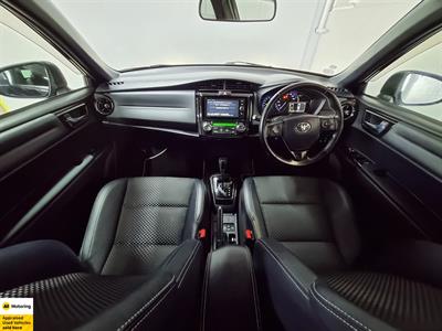 2017 Toyota Corolla - Thumbnail