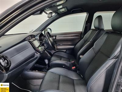 2017 Toyota Corolla - Thumbnail