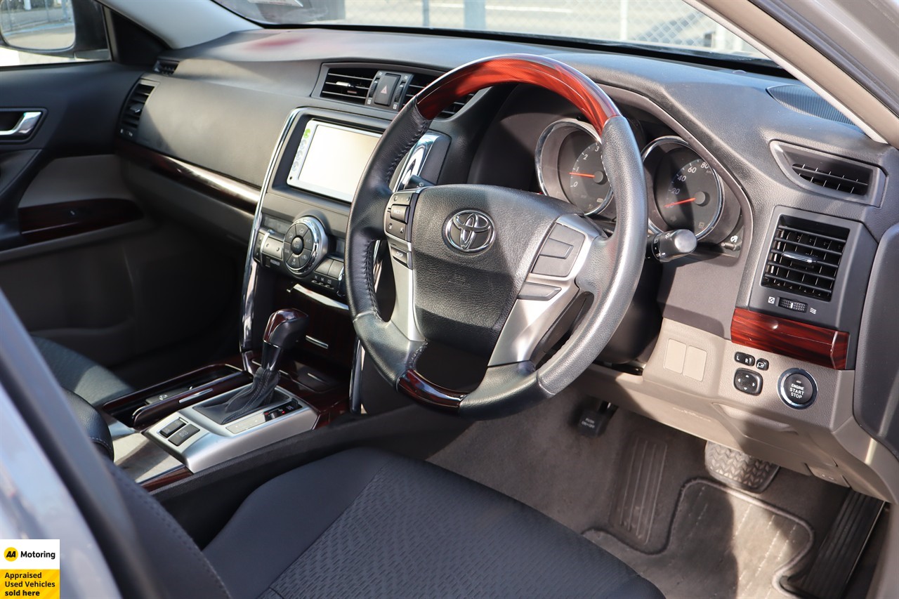 2012 Toyota Mark-X