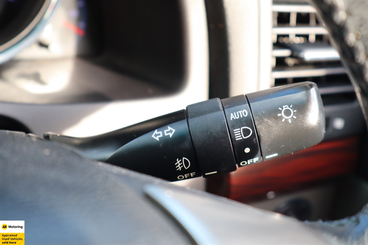2012 Toyota Mark-X