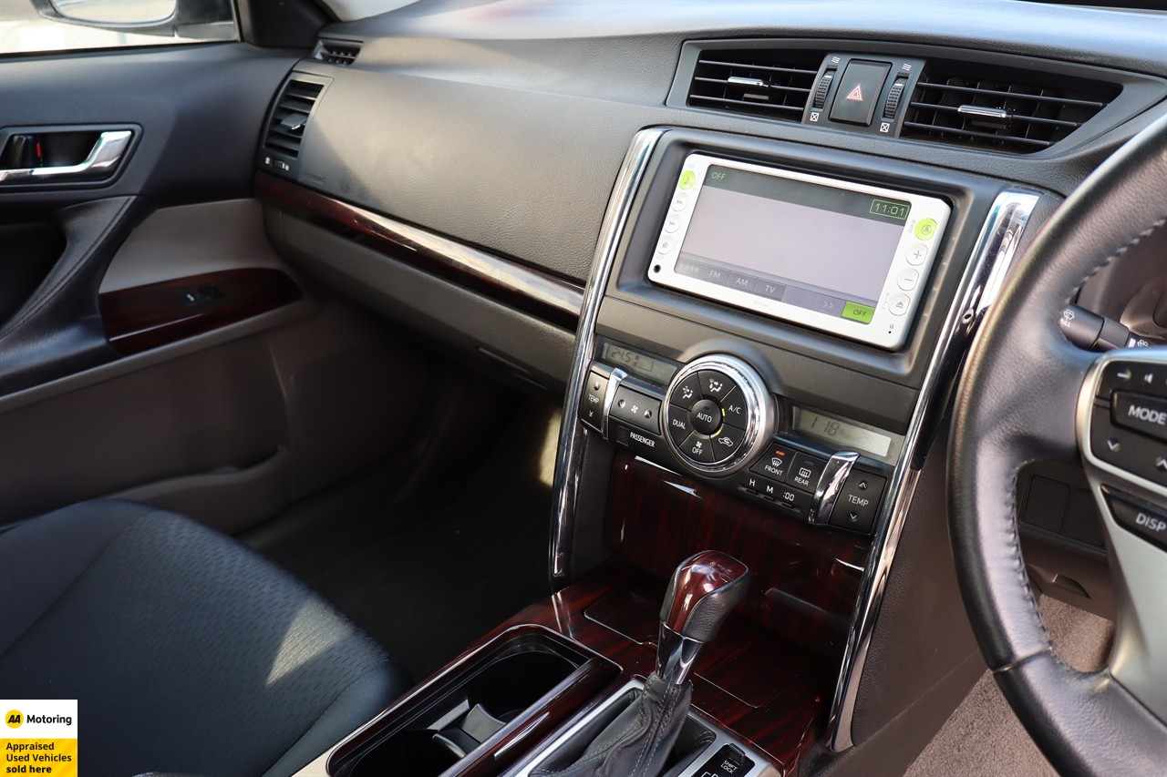2012 Toyota Mark-X