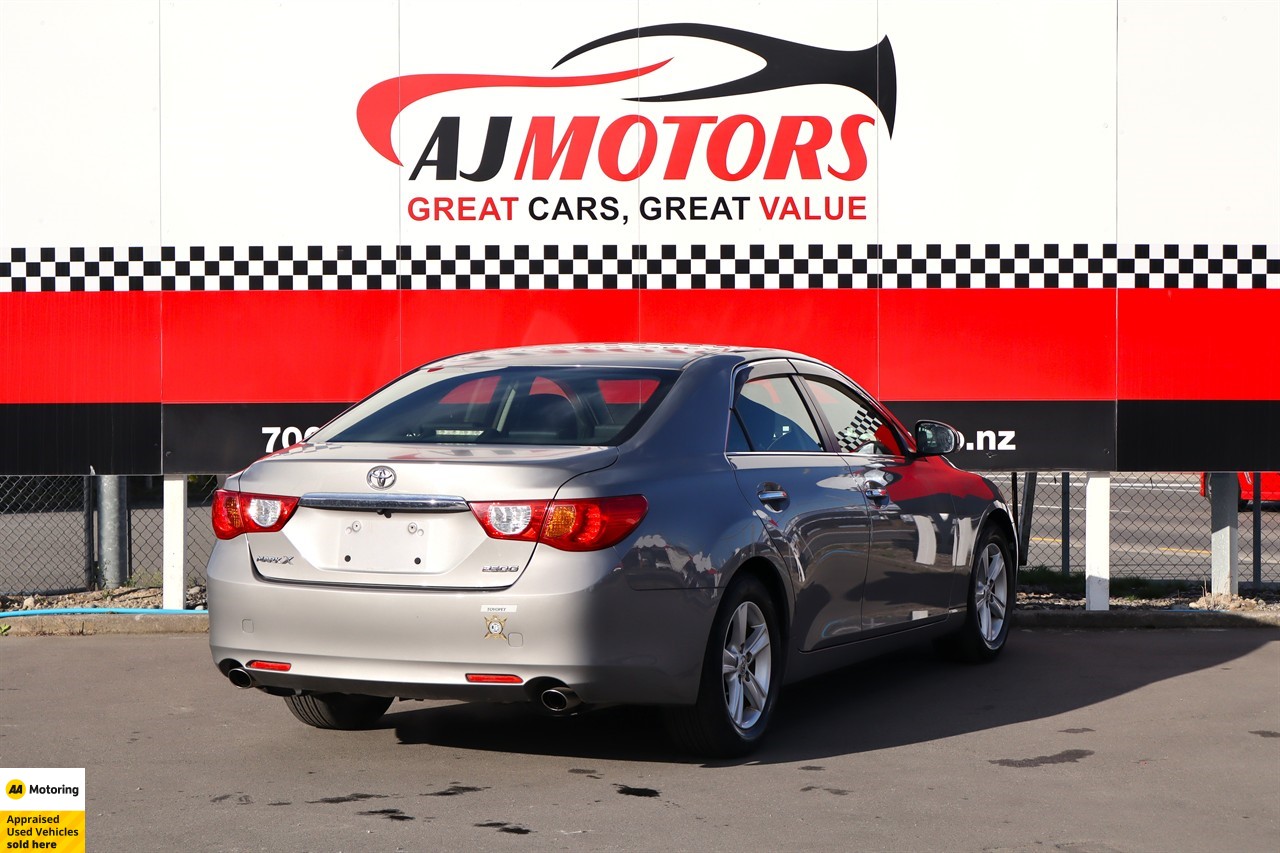 2012 Toyota Mark-X