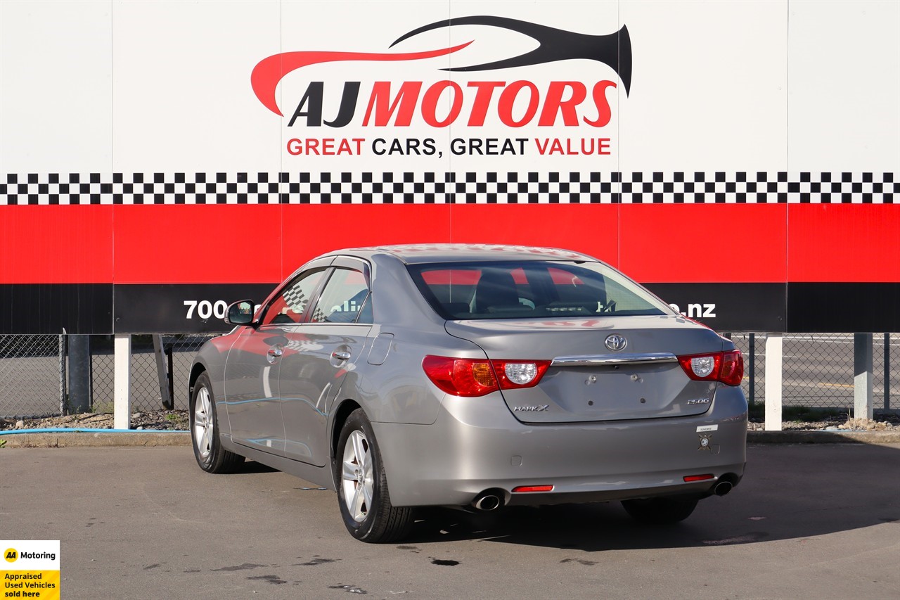 2012 Toyota Mark-X