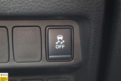 2022 Nissan X-Trail - Thumbnail