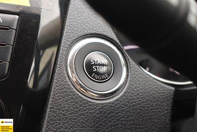 2022 Nissan X-Trail - Thumbnail