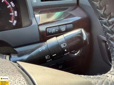 2012 Toyota Alphard - Thumbnail