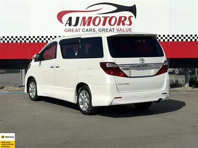 2012 Toyota Alphard - Thumbnail