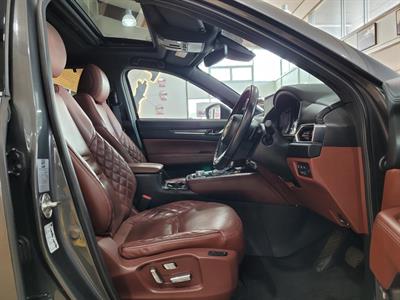 2022 Mazda CX-8 - Thumbnail