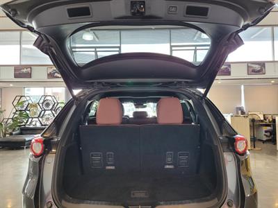 2022 Mazda CX-8 - Thumbnail