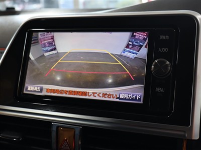 2017 Toyota Sienta - Thumbnail