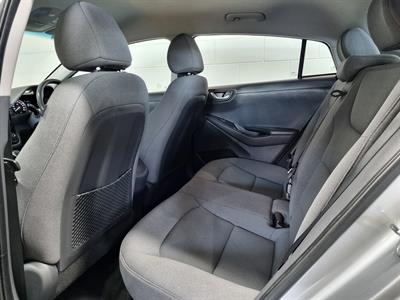 2022 Hyundai IONIQ - Thumbnail