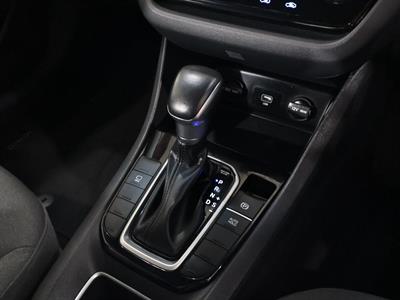 2022 Hyundai IONIQ - Thumbnail