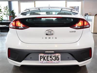 2022 Hyundai IONIQ - Thumbnail