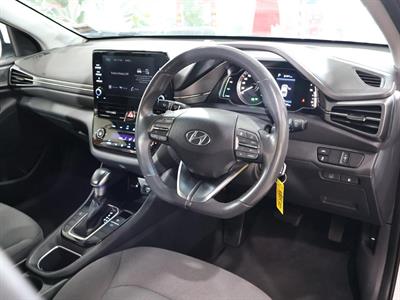 2022 Hyundai IONIQ - Thumbnail