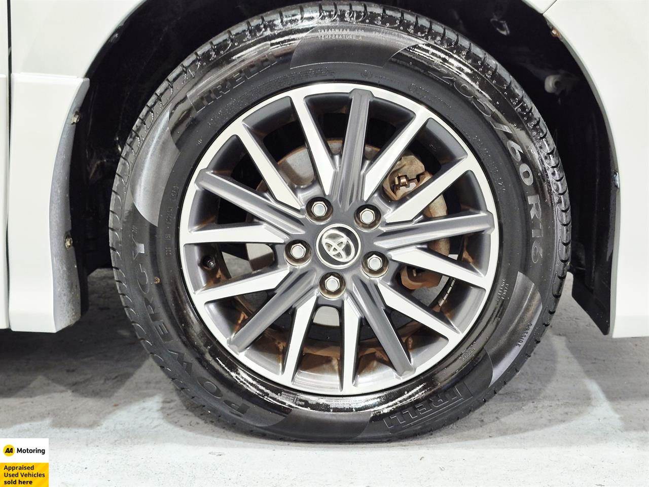 2014 Toyota Voxy