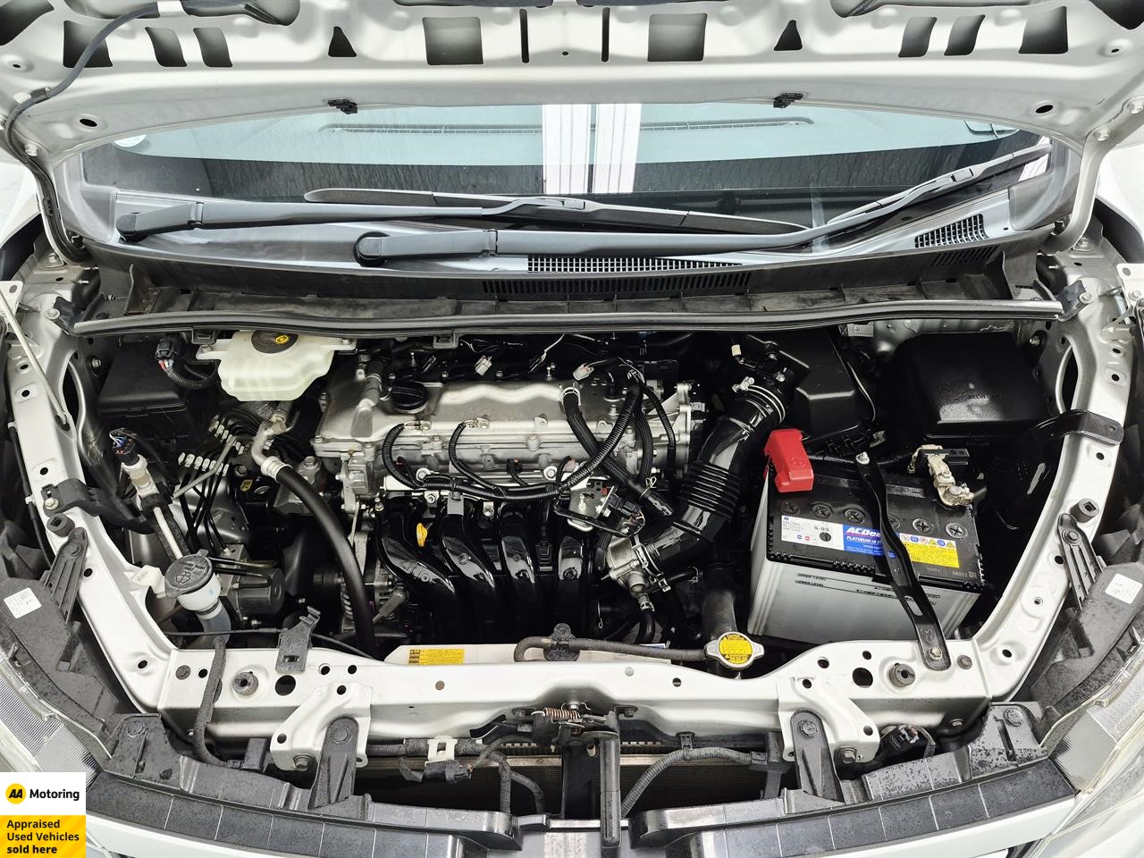 2014 Toyota Voxy