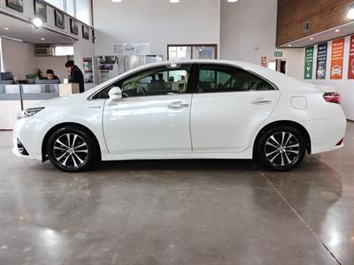 2014 Toyota Sai - Thumbnail