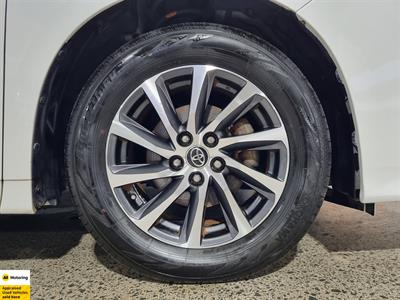 2016 Toyota Alphard - Thumbnail