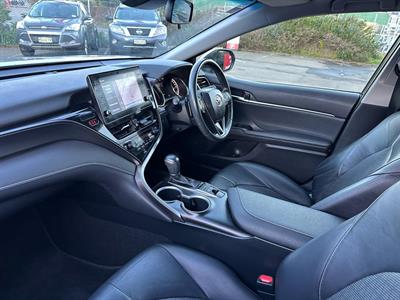 2021 Toyota Camry - Thumbnail