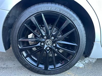 2021 Toyota Camry - Thumbnail