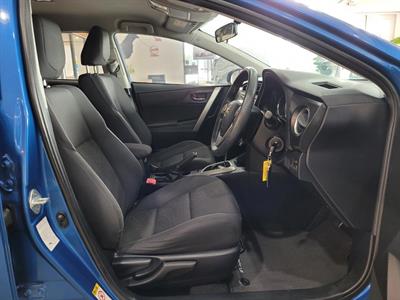 2013 Toyota Corolla - Thumbnail