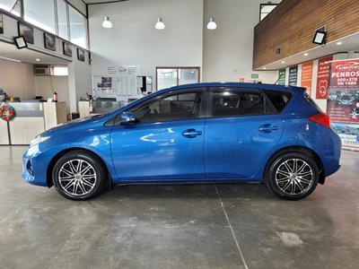 2013 Toyota Corolla - Thumbnail