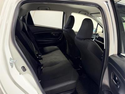 2017 Toyota Vitz - Thumbnail