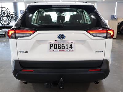 2022 Toyota RAV4 - Thumbnail