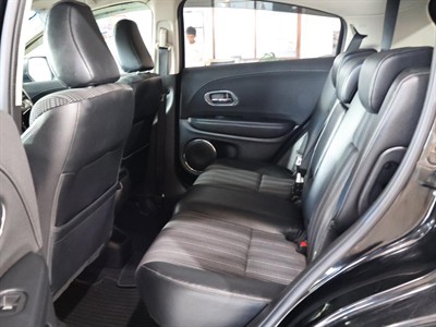 2016 Honda Vezel - Thumbnail