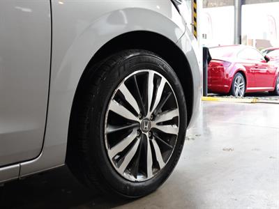 2021 Honda Fit - Thumbnail