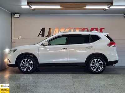 2017 Nissan X-Trail - Thumbnail