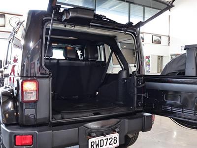 2018 Jeep Wrangler - Thumbnail