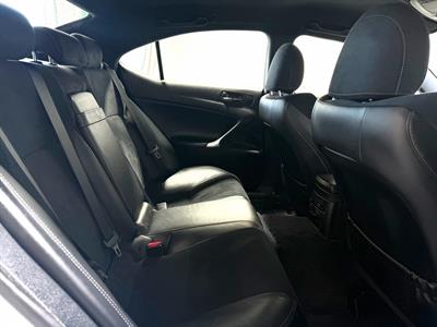 2013 Lexus IS - Thumbnail