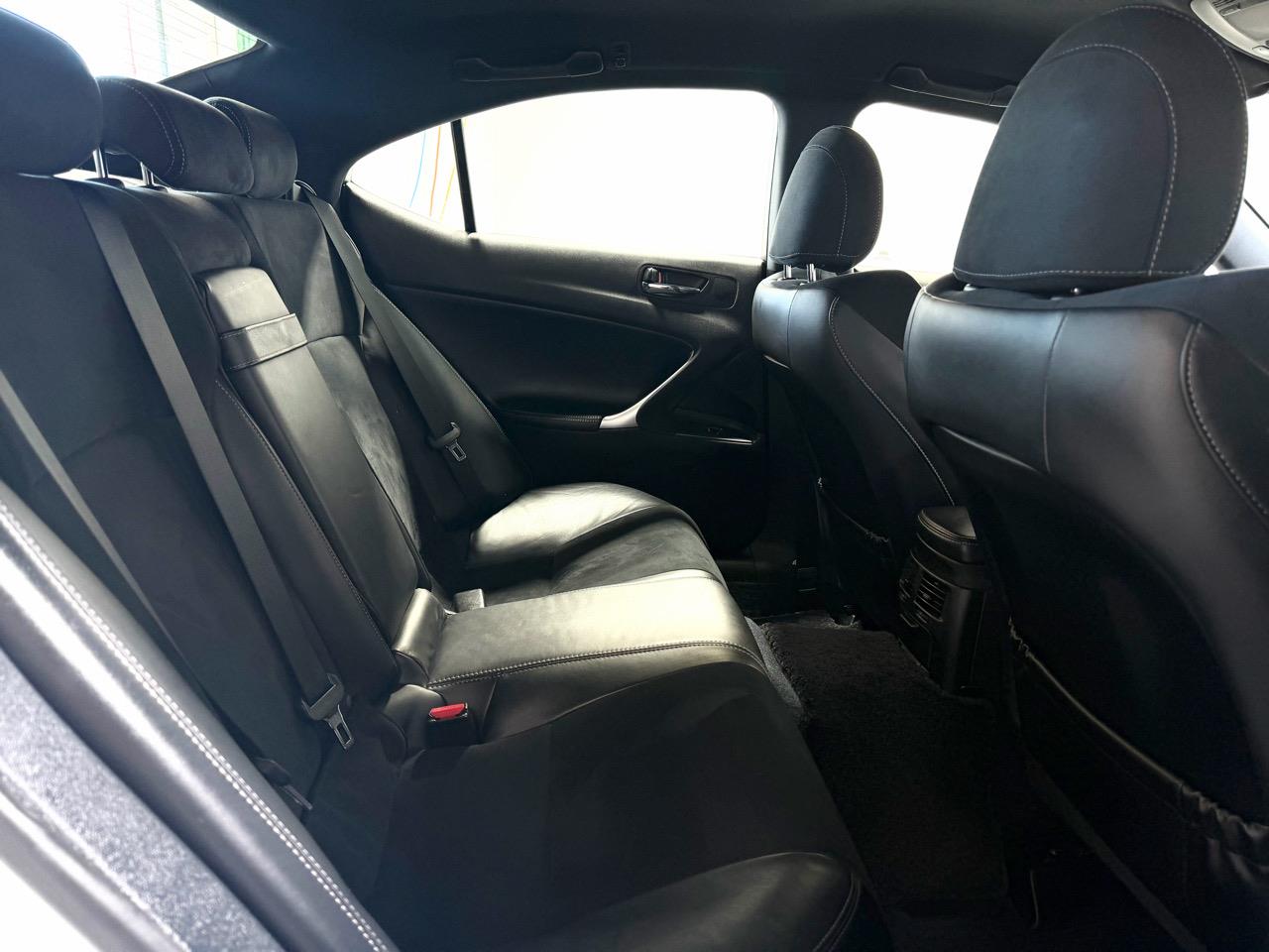 2013 Lexus IS