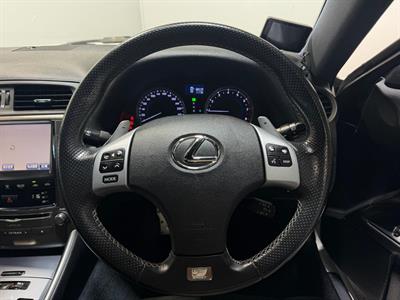 2013 Lexus IS - Thumbnail