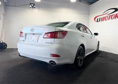 2013 Lexus IS - Thumbnail