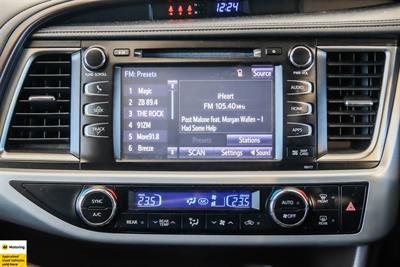 2019 Toyota Highlander - Thumbnail