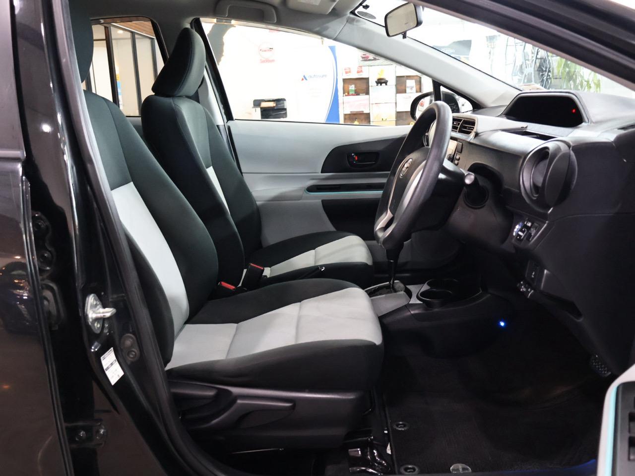 2013 Toyota Aqua
