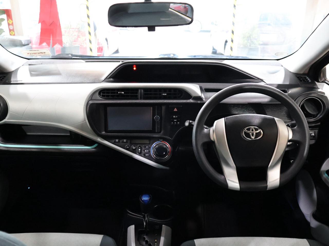 2013 Toyota Aqua