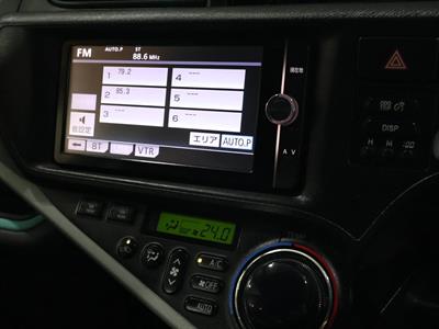 2013 Toyota Aqua - Thumbnail