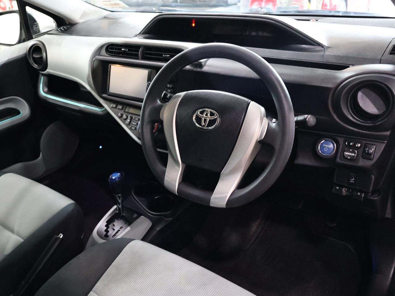2013 Toyota Aqua