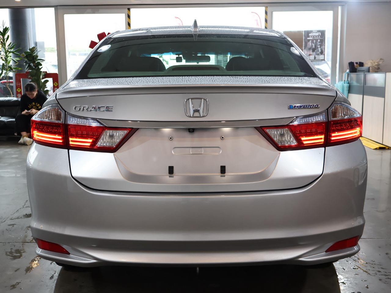 2015 Honda Grace