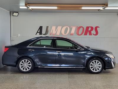 2012 Toyota Camry - Thumbnail