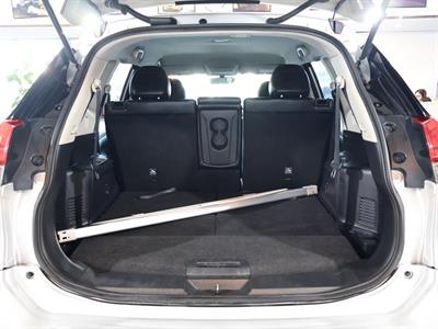 2022 Nissan X-Trail - Thumbnail