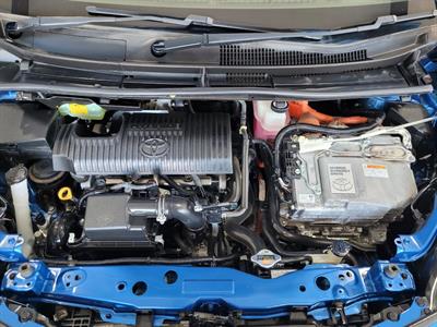 2017 Toyota Sienta - Thumbnail