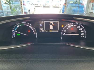 2017 Toyota Sienta - Thumbnail