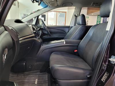 2014 Toyota Estima - Thumbnail