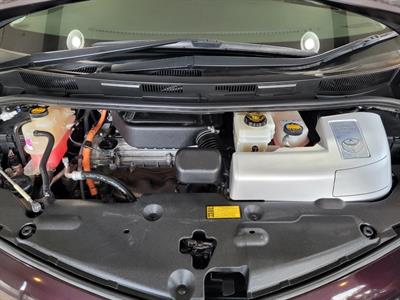 2014 Toyota Estima - Thumbnail