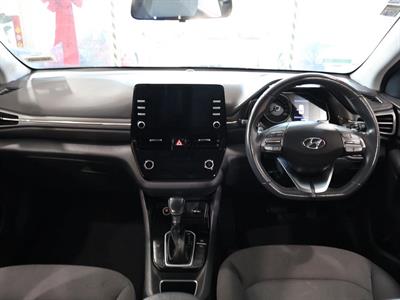 2022 Hyundai IONIQ - Thumbnail